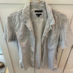 Banana republic button down tee shirt